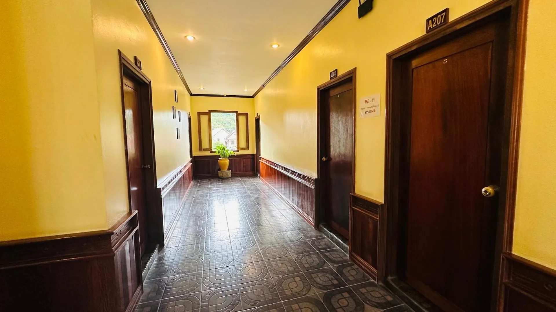 Visoun Luang Prabang Hotel 3*,  Laos